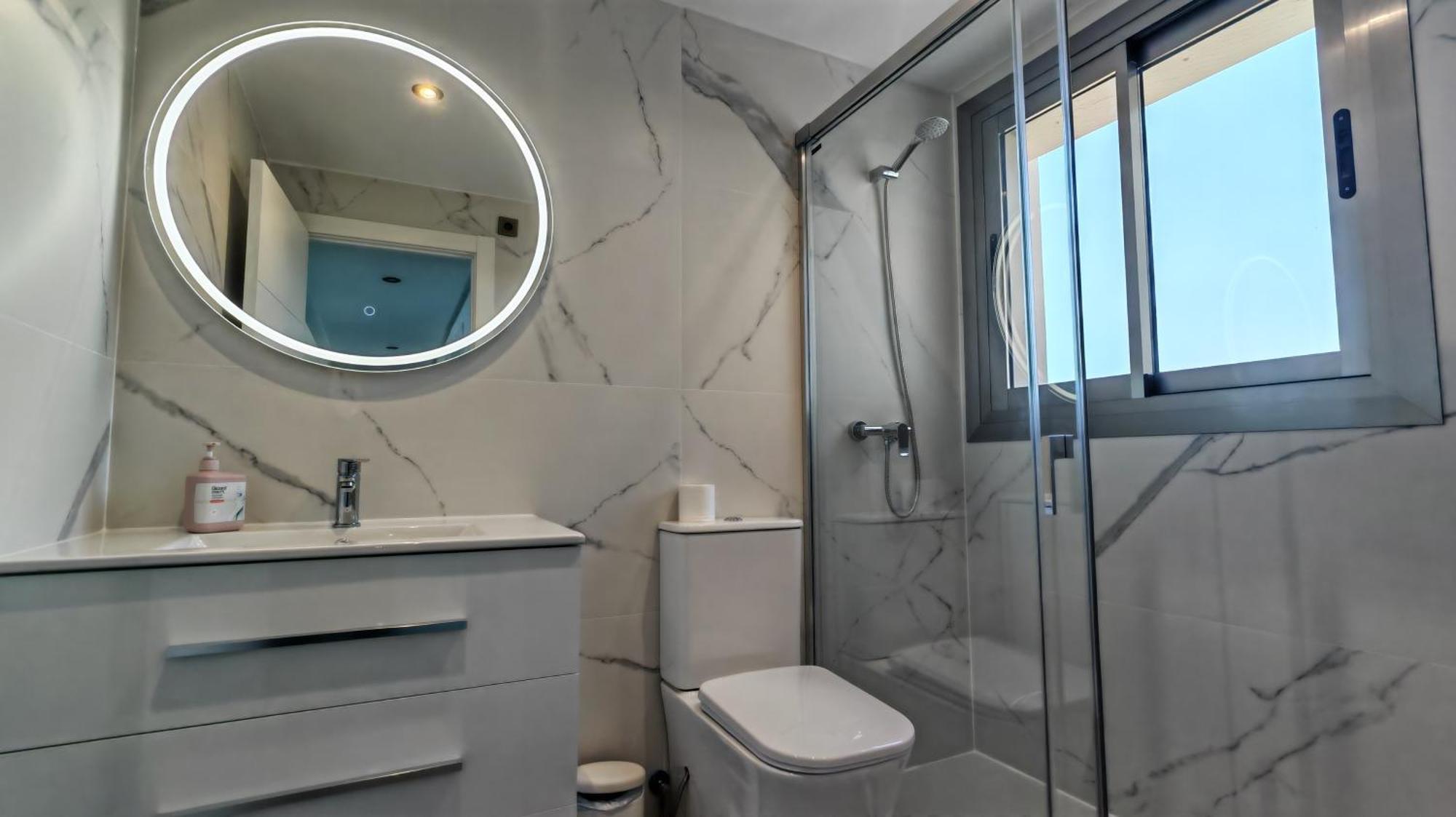 Skyline Floor 28 Sea Views Apartment Benidorm Exterior photo